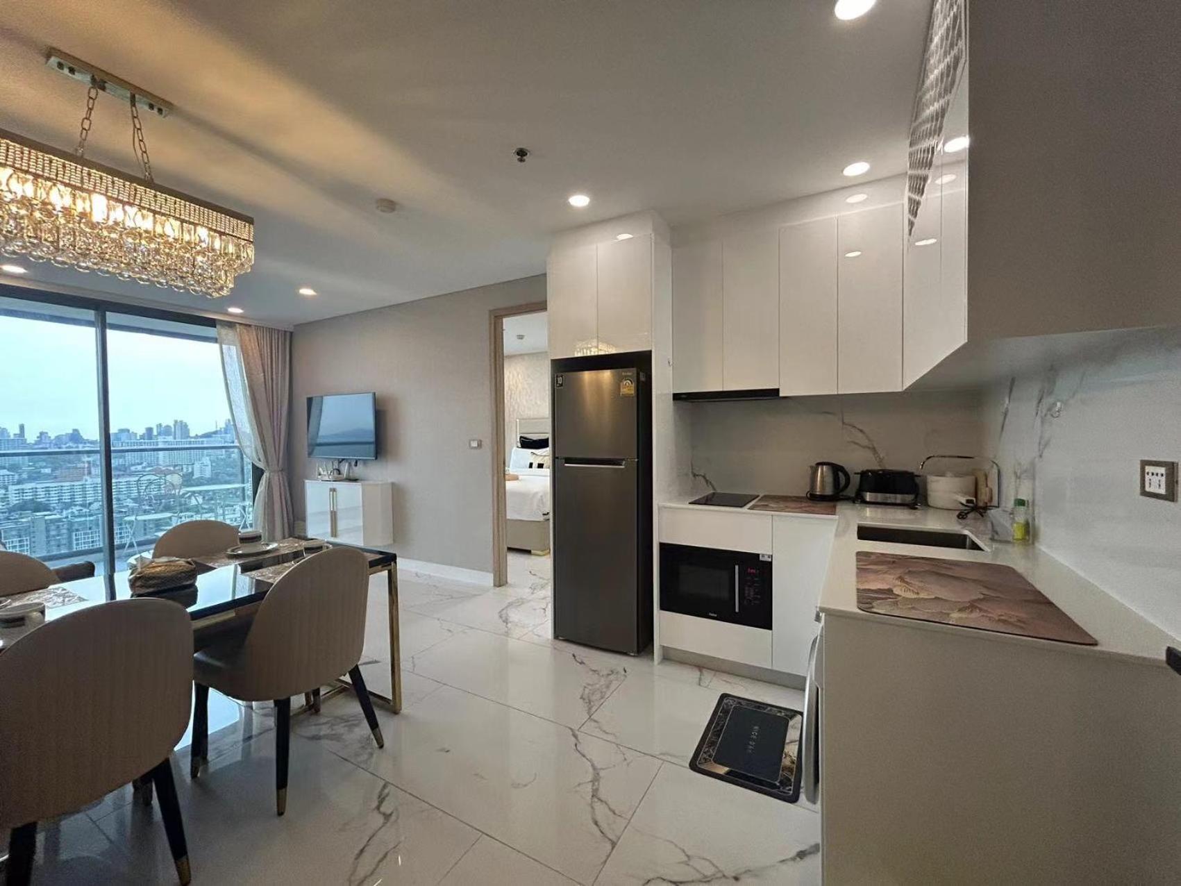 Copacabana Beach Jomtien 科帕卡巴纳海乔木提安海滩毗邻乔木提安夜市 Bagian luar foto