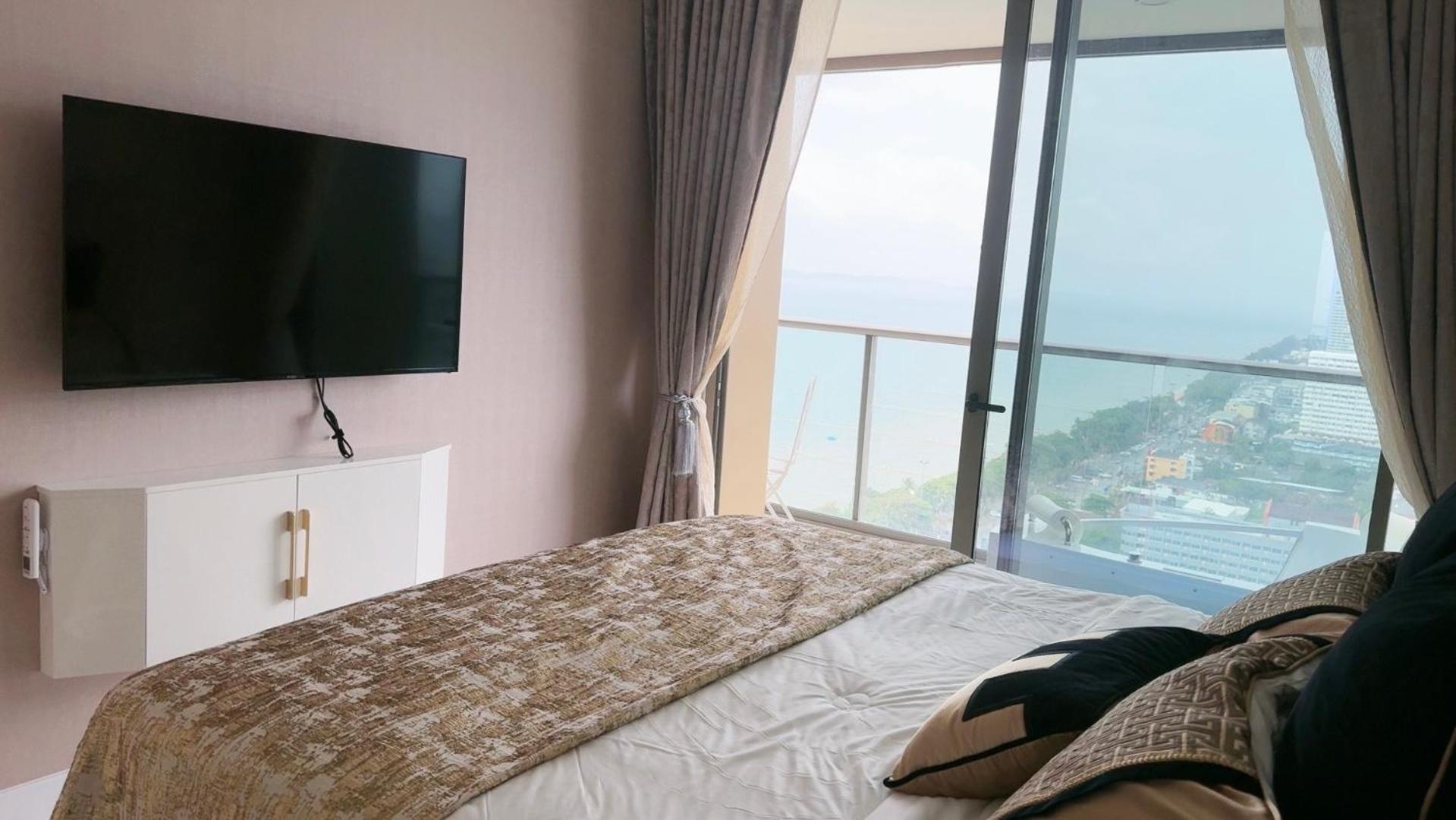 Copacabana Beach Jomtien 科帕卡巴纳海乔木提安海滩毗邻乔木提安夜市 Bagian luar foto