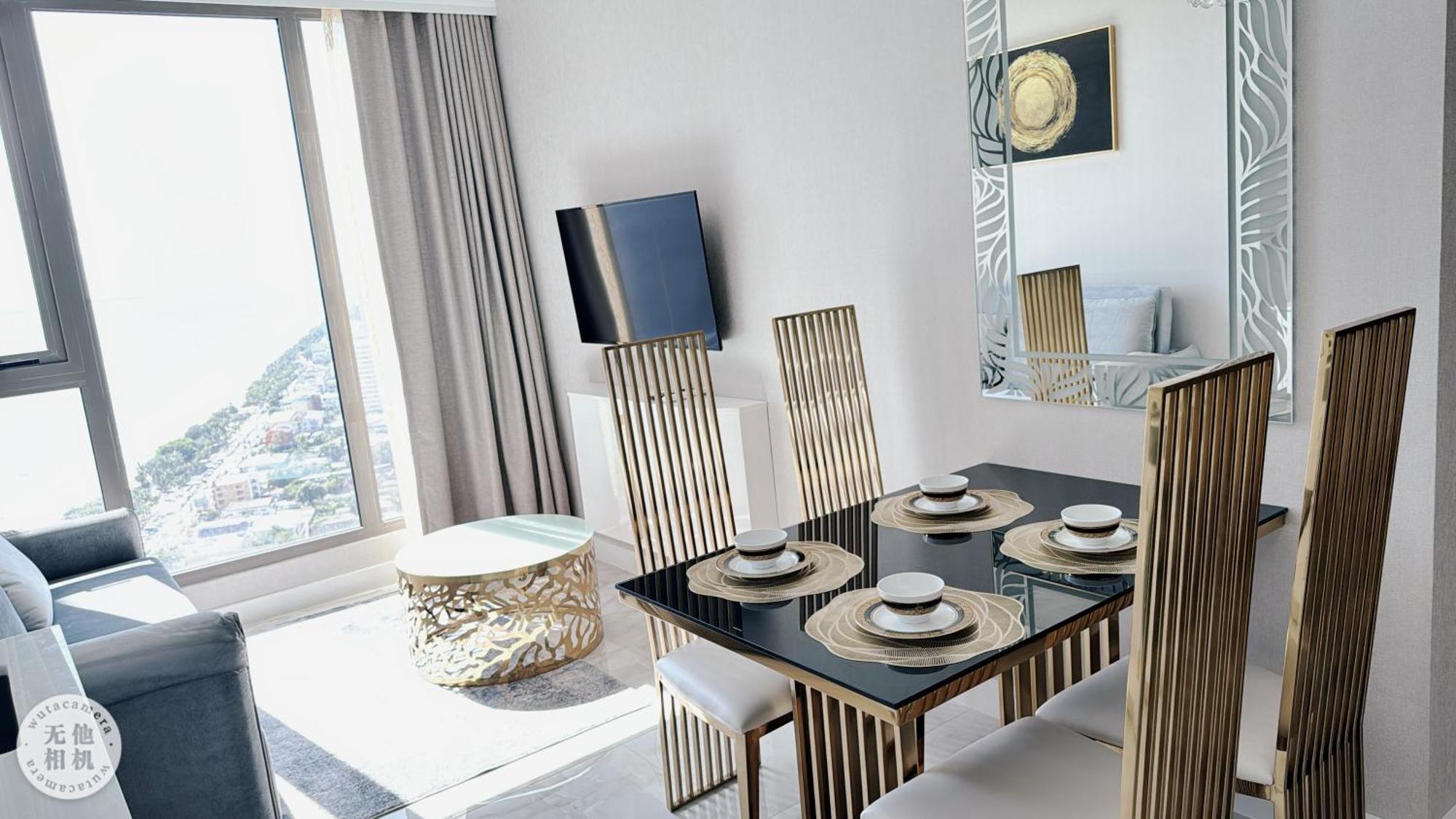 Copacabana Beach Jomtien 科帕卡巴纳海乔木提安海滩毗邻乔木提安夜市 Bagian luar foto